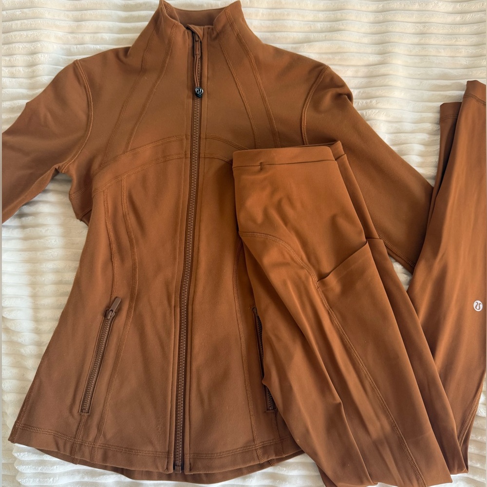 Lululemon Matching Set - Define jacket & leggings